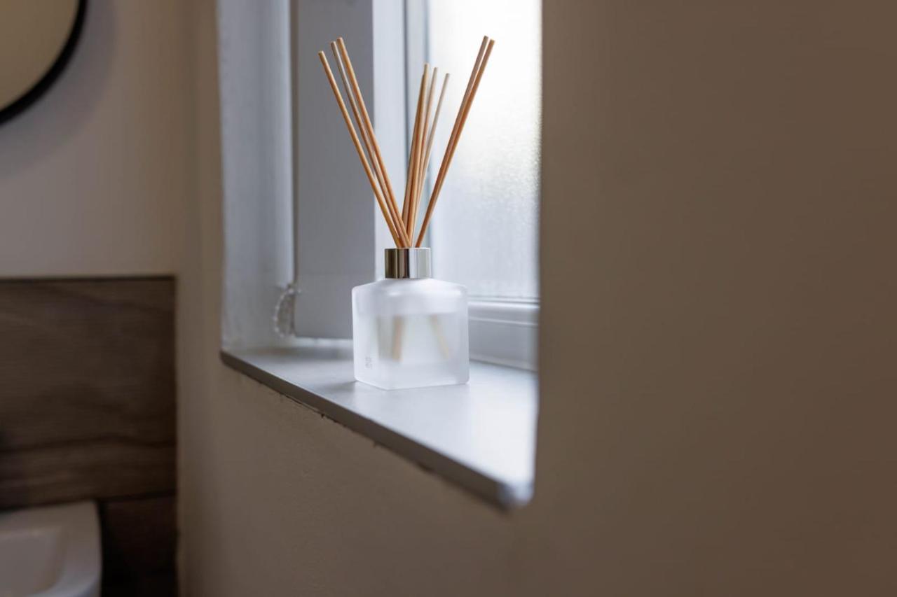 Newly Renovated Apartments In Liverpool - Extended Stay Экстерьер фото