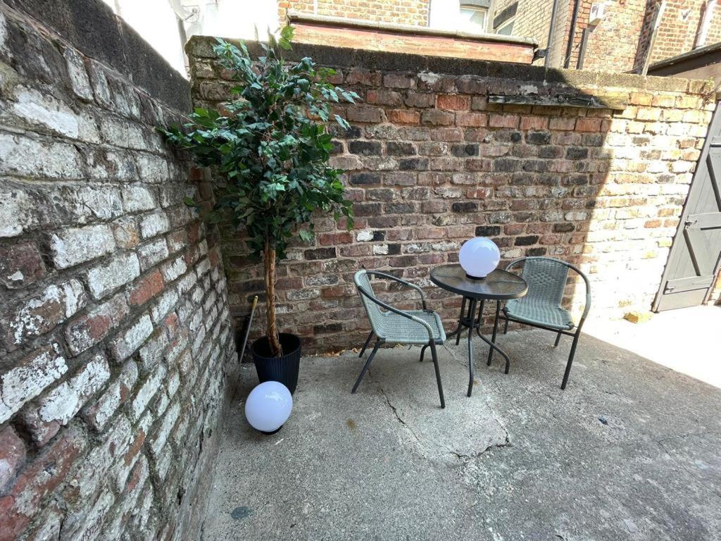 Newly Renovated Apartments In Liverpool - Extended Stay Экстерьер фото