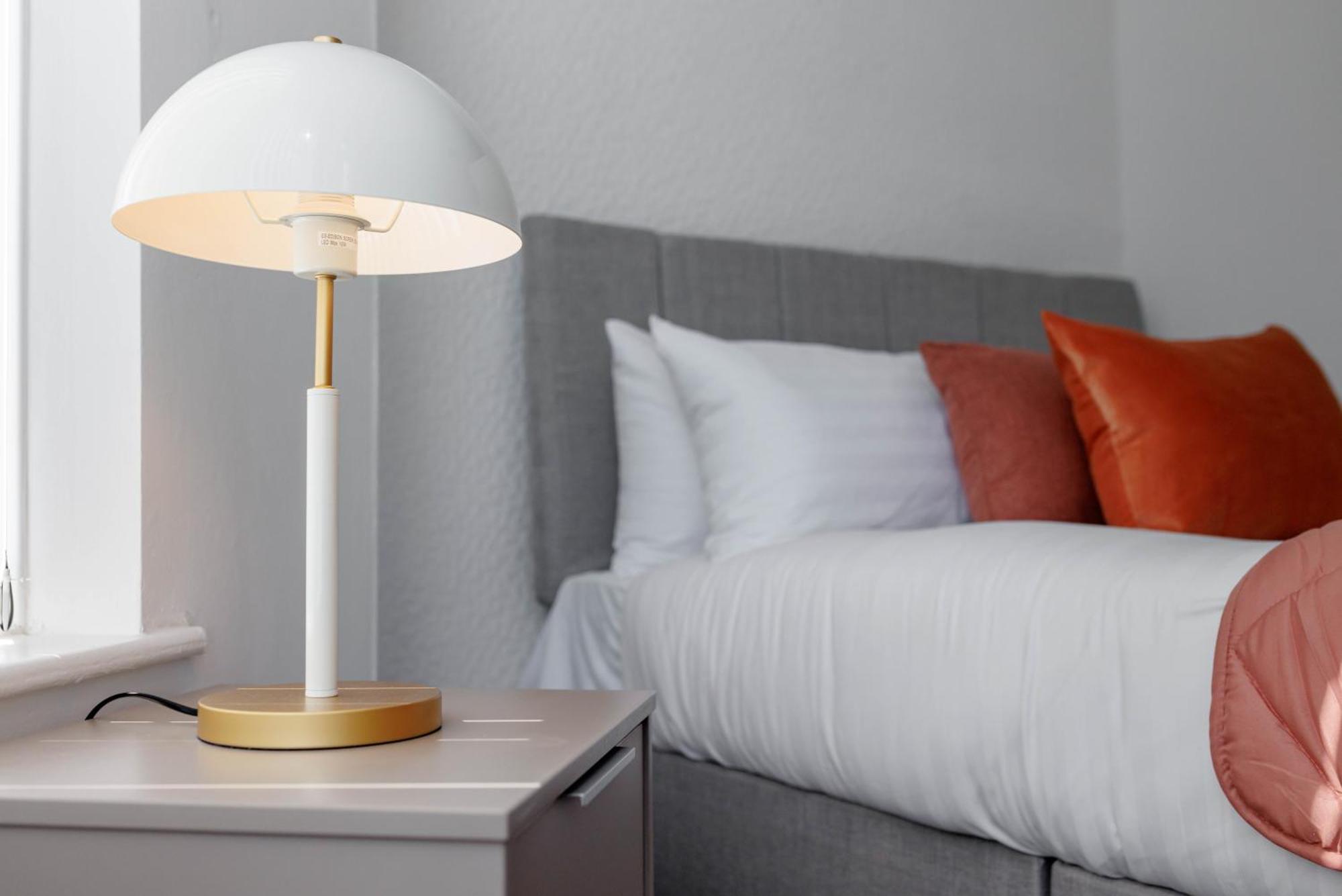 Newly Renovated Apartments In Liverpool - Extended Stay Экстерьер фото